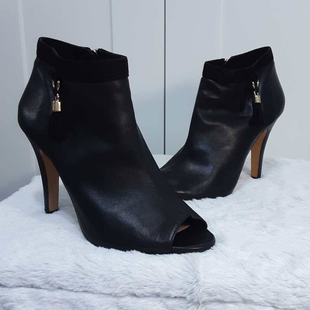 Vince camuto ankle boots